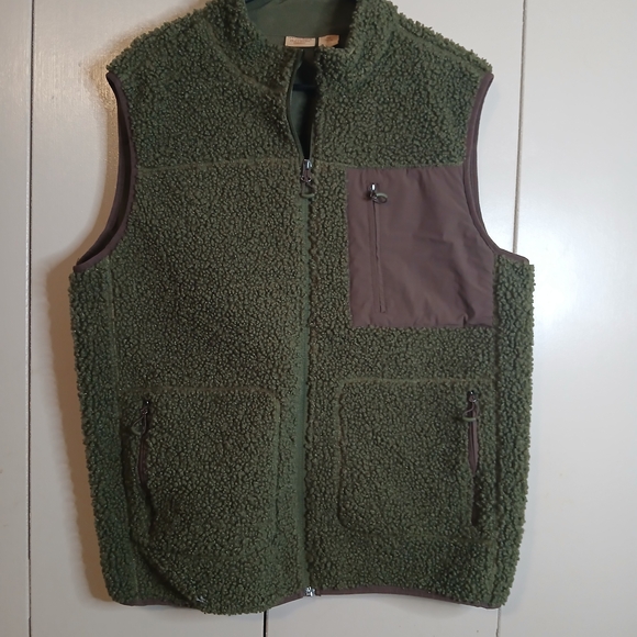 Telluride Clothing Other - Men's Olive Green Fleece Vest